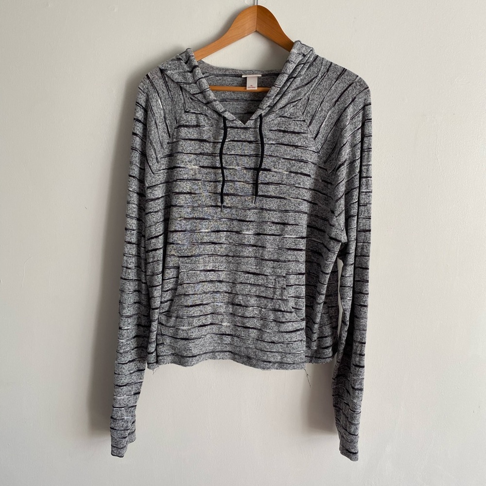 Pullover top